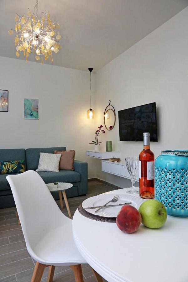 Under The Aqueduct Boutique House Lejlighed Kavala Eksteriør billede
