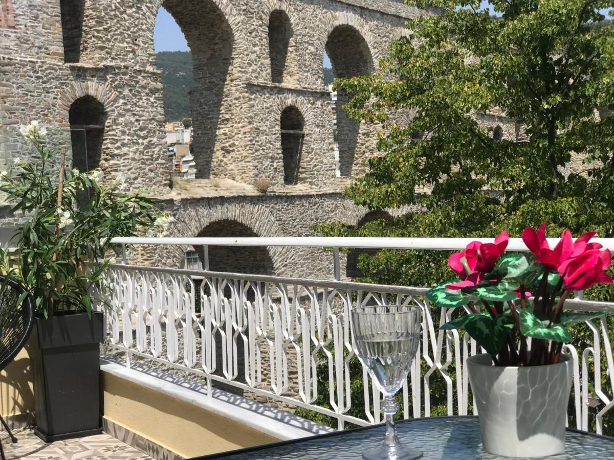 Under The Aqueduct Boutique House Lejlighed Kavala Eksteriør billede