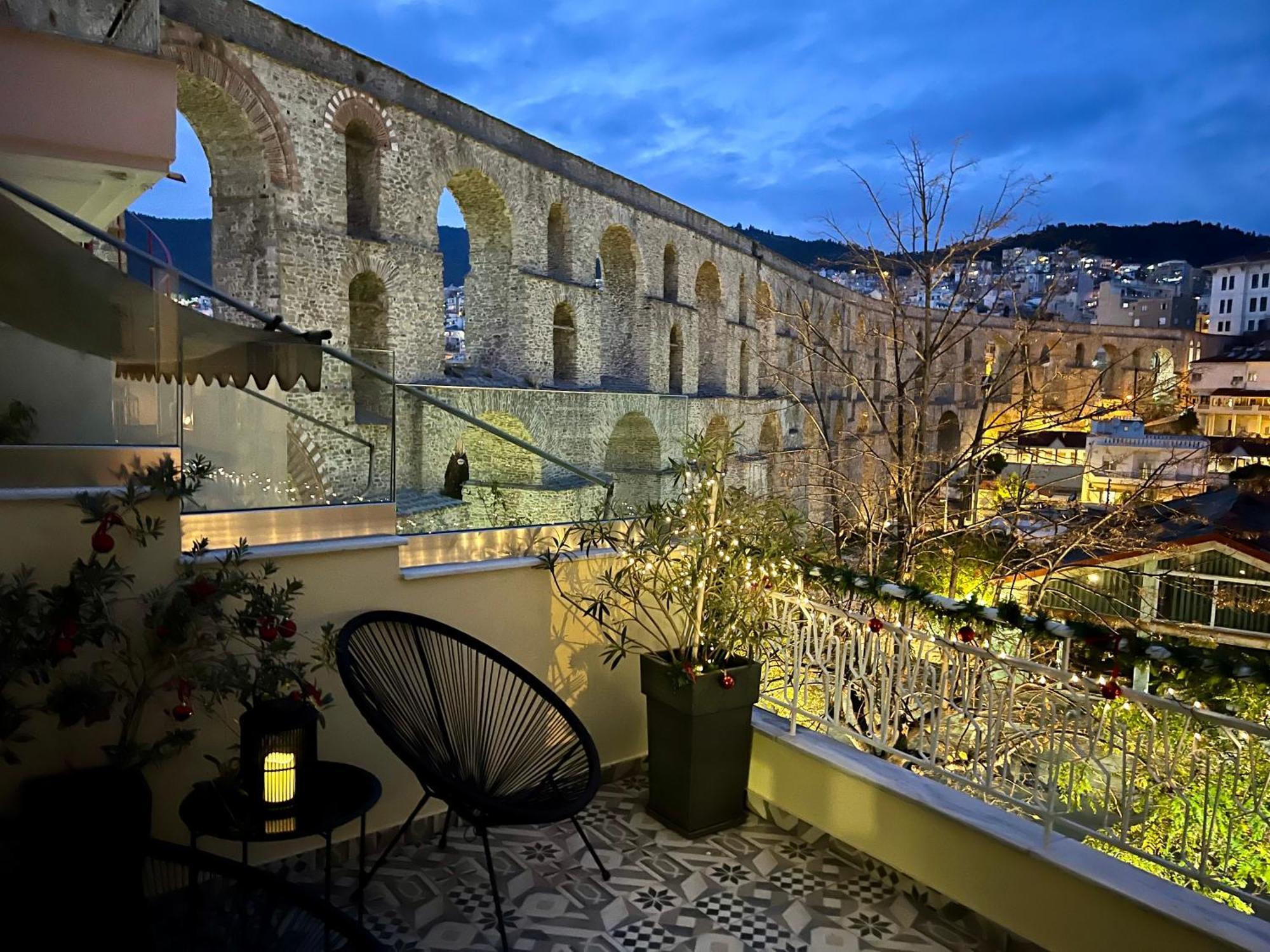 Under The Aqueduct Boutique House Lejlighed Kavala Eksteriør billede